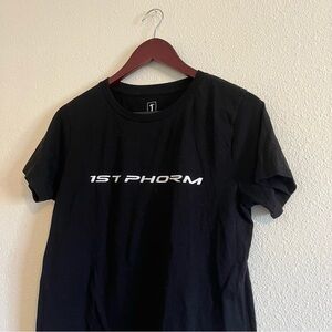 1st Phorm Women's Premium T-shirt Black With White Graphic Logo Size Medium